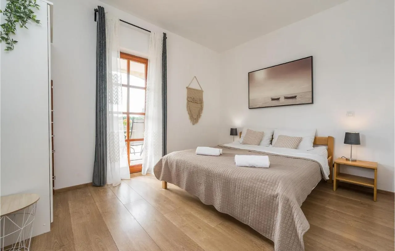 Amazing Home In Muline With Wifi Donje Selo Croatia