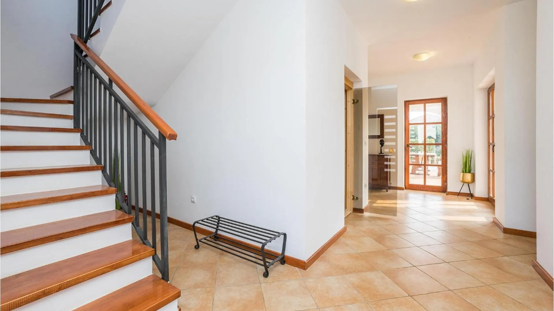 Amazing Home In Muline With Wifi Donje Selo Croatia